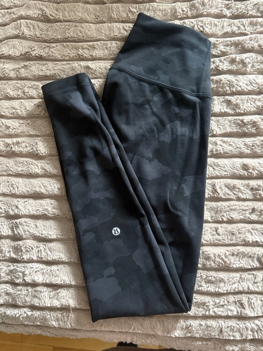 Lululemon camo leggings
